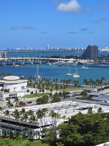 a view of a marina with boats in the water at Miami-Brickell Luxury 2BR-2BATH with skyline VIEWS - walking distance to HEAT ARENA & BAYSIDE in Miami