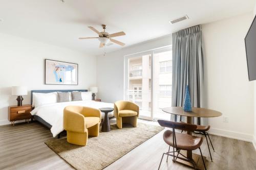 Giường trong phòng chung tại Dorsen Stay