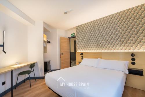 Katil atau katil-katil dalam bilik di Novarooms by MyHouseSpain