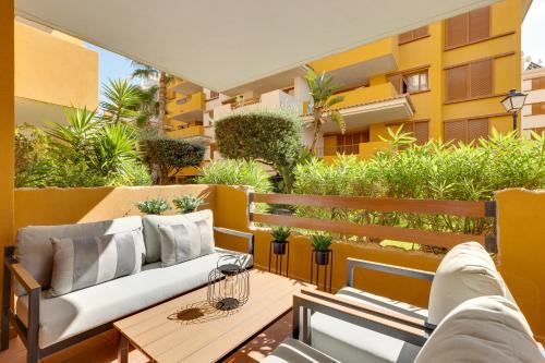 Palm Breeze Residence