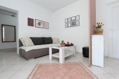 Apartments Rozi