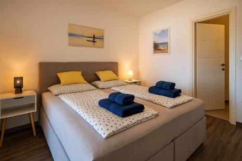 Posteľ alebo postele v izbe v ubytovaní Luxury Apartment near the beach with Private Pool -Exclusive Use