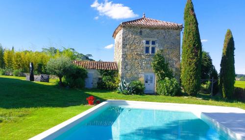 Πισίνα στο ή κοντά στο Maison Gasconne, 6 chambres, piscine 14x5, vue sur les vignobles