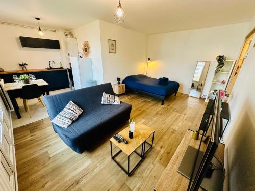 Studio Lumineux avec Balcon - Proche Gare & Centre