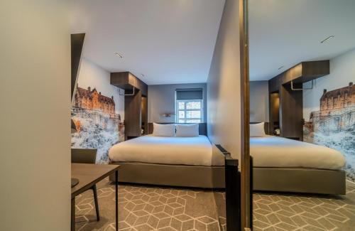 KM Hotel photo 8