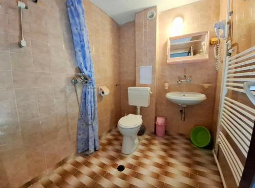 Koupelna v ubytování Hotel Bobchev