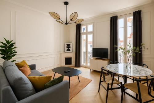 Newly Renovated Apartment with Balcony, AC, Fiber internet