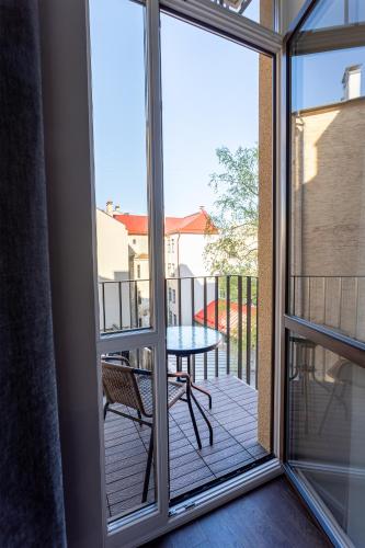 Foto Merkela Apartments in the center with balcony 6