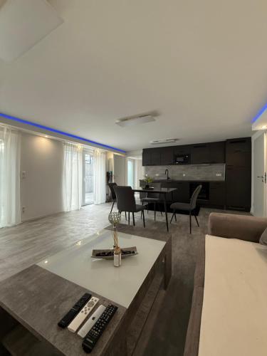 Posezení v ubytování TheCornerLoft