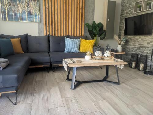 Gallery image of Pietra di Luna 2 in Kriopigi