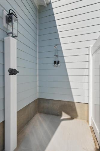 Φωτογραφία από το άλμπουμ του Bayside Bliss at Cape Charles - New home in Bay Creek w pool & more! σε Cape Charles