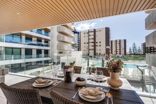Ultimate Rentals - Jade Tower Fuengirola - Perfect Location