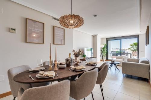 Sea View Apartment Near Estepona and Marbella - Pool and Private Parking photo 3
