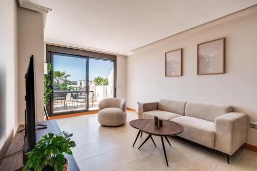 Sea View Apartment Near Estepona and Marbella - Pool and Private Parking photo 12