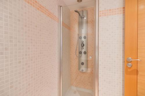 Sea View Apartment Near Estepona and Marbella - Pool and Private Parking photo 21