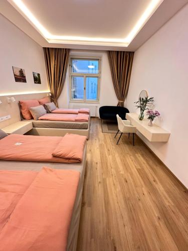 Un ou plusieurs lits dans un hébergement de l'établissement Old Town Prague Apartment