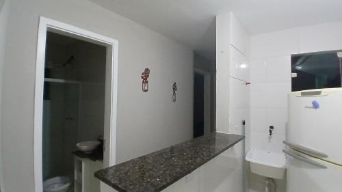 Phòng tắm tại Amplo apt 2 Qdras da Praia do Pontal