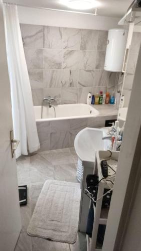 The Horizon Suite in Split Center