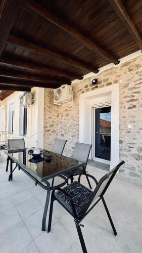Minimal & cozy house με χώρο στάθμευσης στη περιοχή