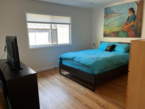 Postel nebo postele na pokoji v ubytování Sunny 4-Bedroom home in Corte Madera