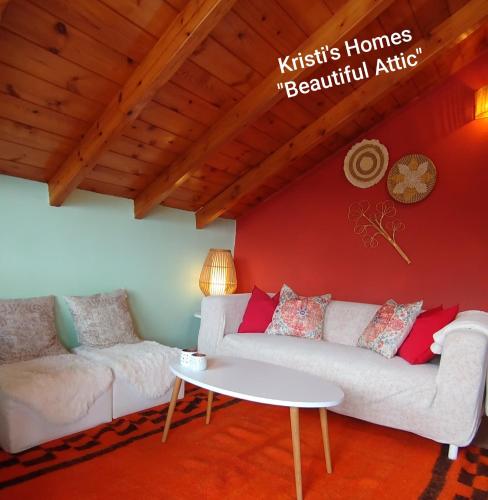 Kristi's Homes - "Beautiful Attic" in Dimitsana