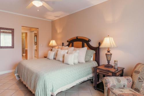 Ένα ή περισσότερα κρεβάτια σε δωμάτιο στο CR Luxury Del Mar 5H 2 Bdrm