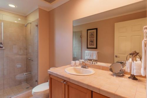 Ένα μπάνιο στο CR Luxury Del Mar 5H 2 Bdrm