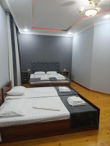 Postel nebo postele na pokoji v ubytování Art Hostel 2