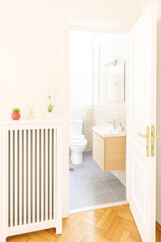 Stay at Premium Syntagma Location