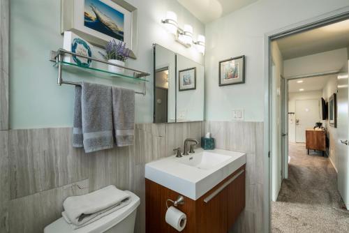Un baño de Kihei Kai Oceanfront Condos