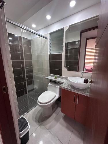 Koupelna v ubytování Espectacular apartamento Conjunto Piedemonte