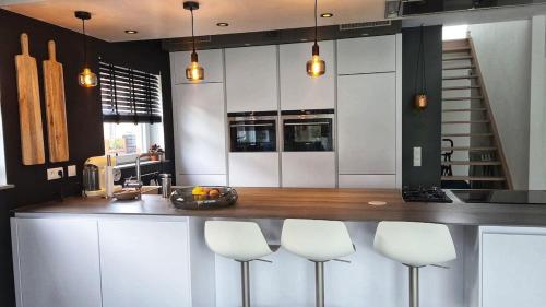 Una cocina o zona de cocina en Dream House - near Brussels