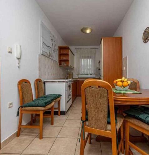 Apartment in Crikvenica 54397