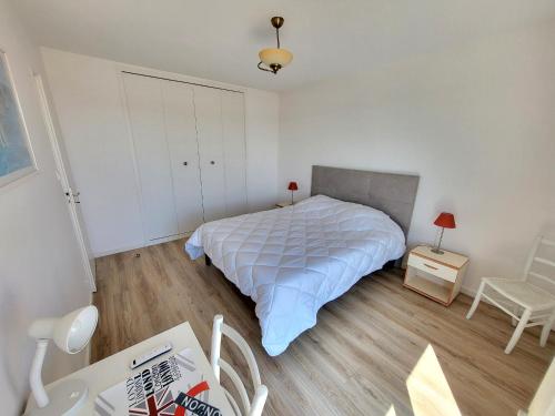 Appartement T3 rénové face à la mer avec garage et WIFI