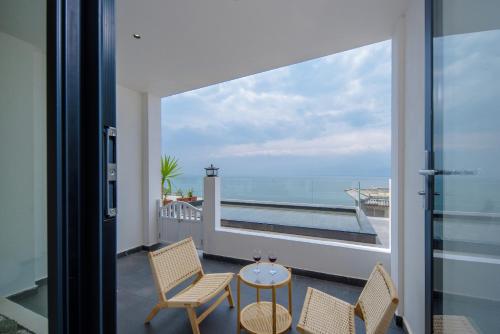 Nespecifikovaný výhled na moře nebo výhled na moře při pohledu z hotelu