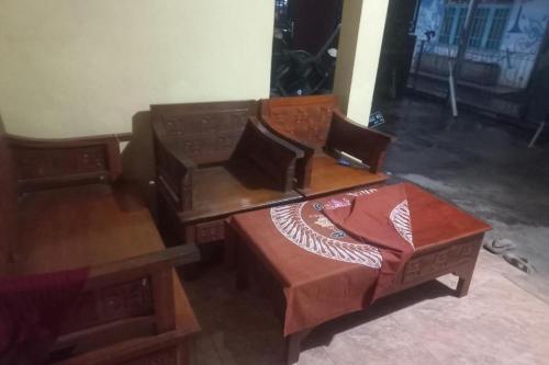 Un lugar para sentarse en Hotel O Endj Walet Samodra