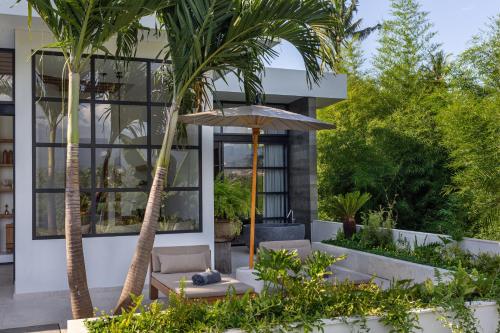 Κήπος έξω από το Lempuyang Boutique Hotel