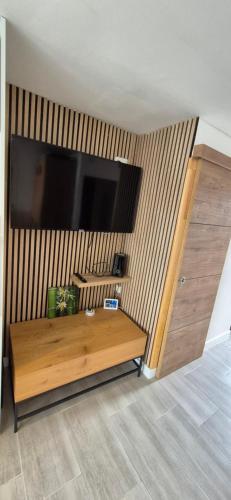 Studio 4 pers, vue mer, parking, wifi, ponton
