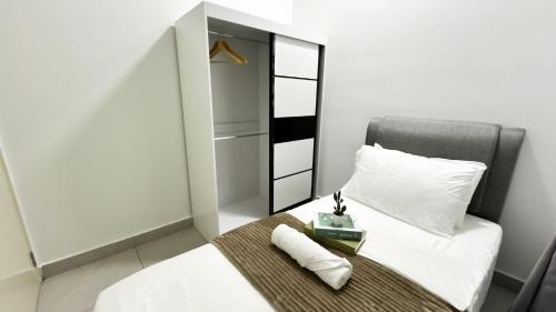 Кровать или кровати в номере 168 Park Selayang by Manhattan Group