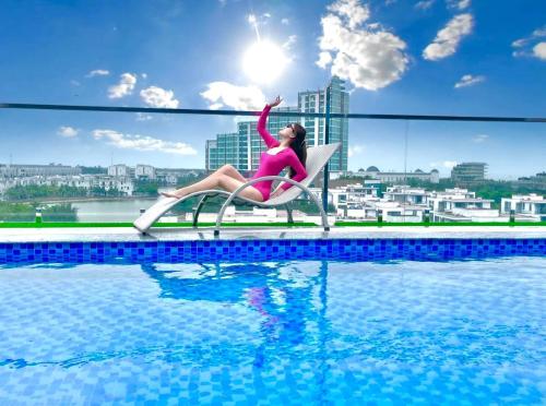 Πισίνα στο ή κοντά στο Realux Hotel