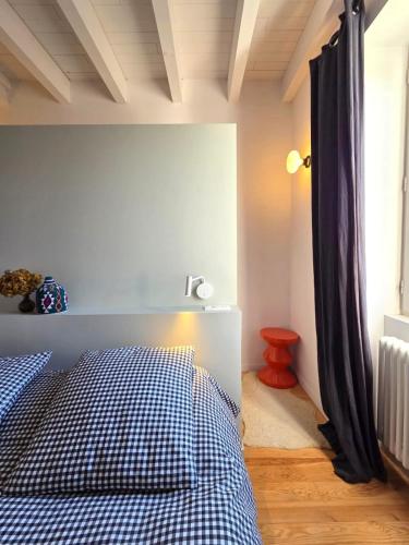 Katil atau katil-katil dalam bilik di Maison Etxe Marie avec piscine Biarritz Golf St Charles