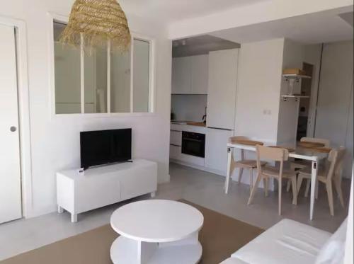 Studio 150 m de la plage