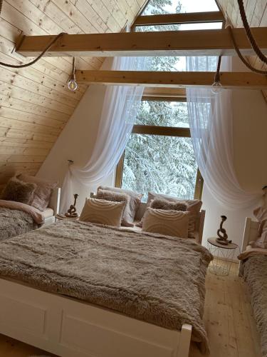 Chata pod zeleným stromom