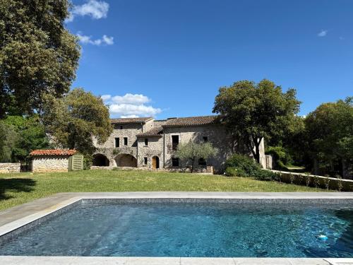 Valboissière Mas avec piscine