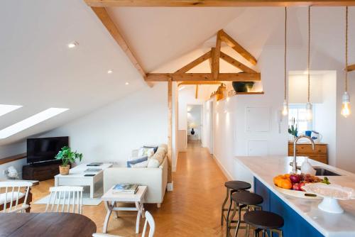 Ocean View Penthouse - Central Ericeira