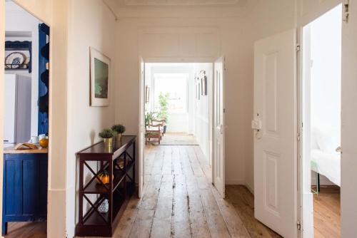 Central Ericeira Apartment with Lift