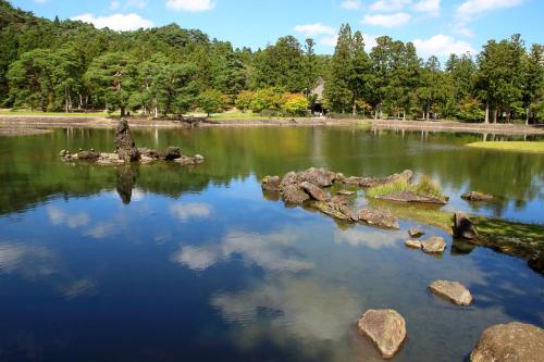 Un paisaje natural cerca del ryokan