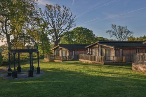 a house with a gazebo in the yard at Best Western Plus Kenwick Park Hotel in Louth