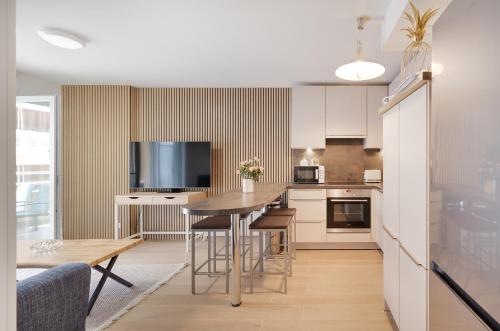 6 couchages Juan Les Pins Centre 22 Louis Gallet