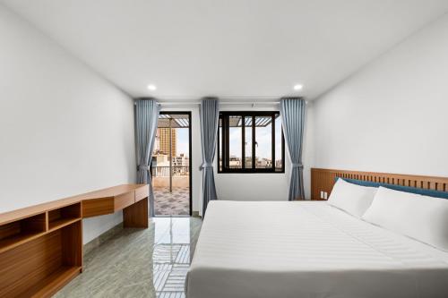 Postel nebo postele na pokoji v ubytování Samya Hotel & Apartment